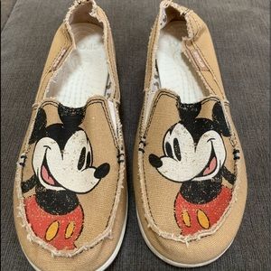 Mickey slip on crocs